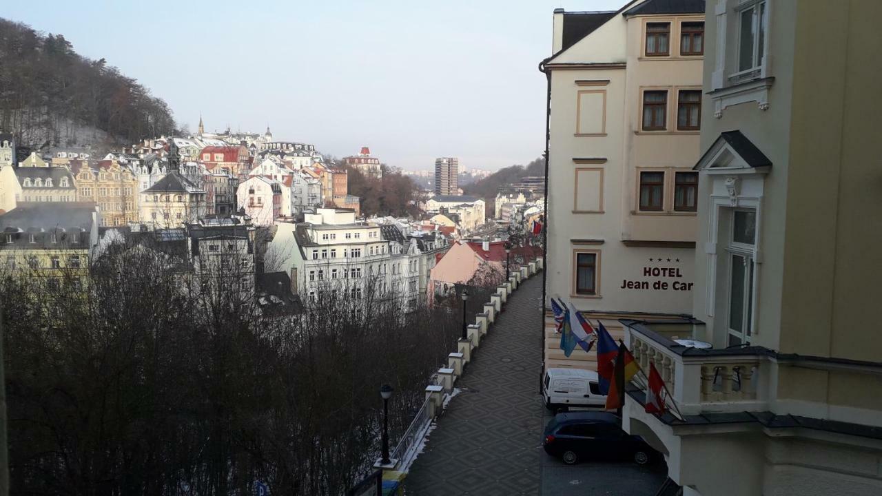 Apartment Ferdinand Karlovy Vary Exterior foto